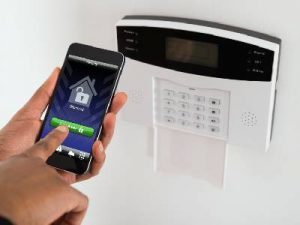 Digitalt kodlås till ytterdörren | Säkra Larm
